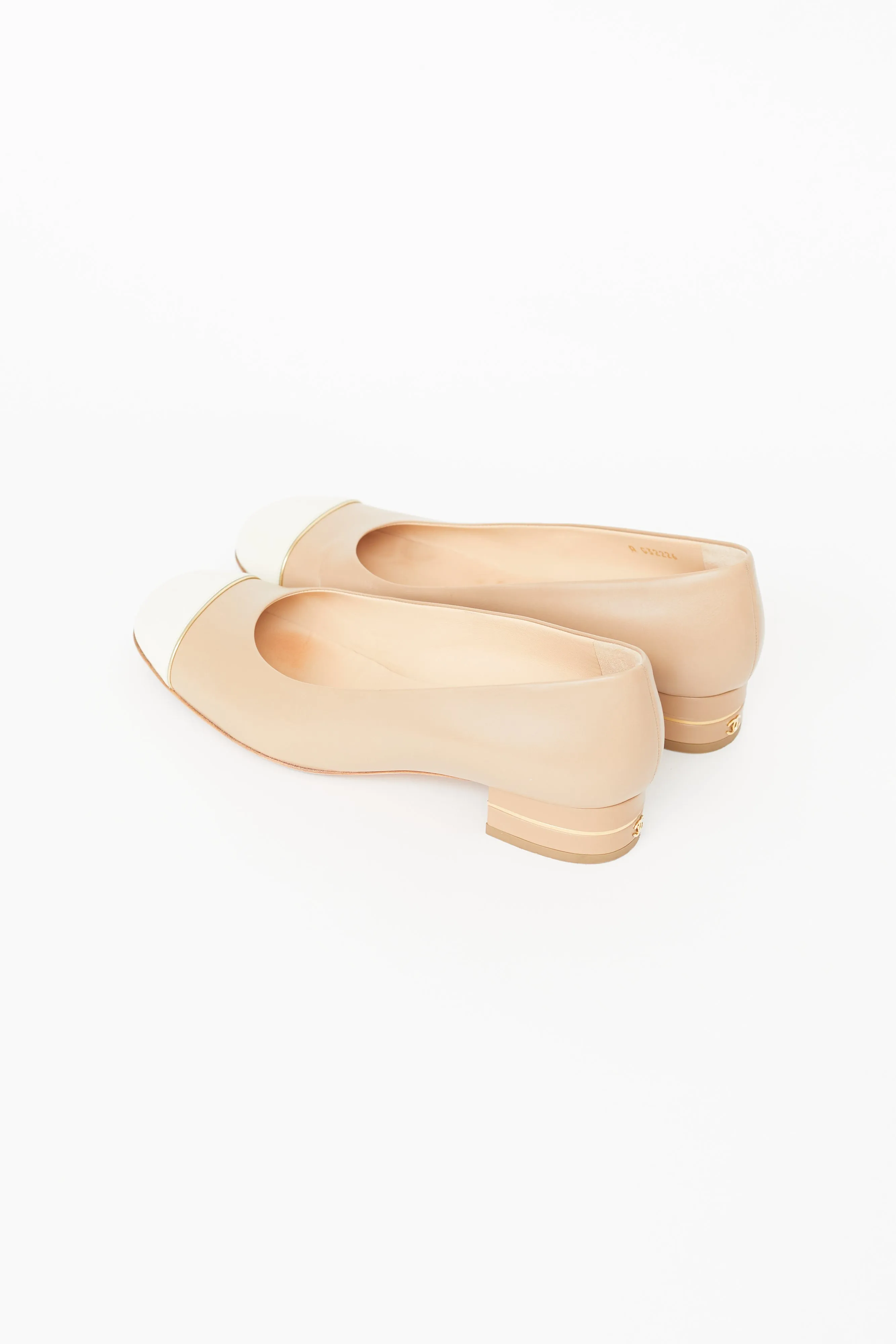 2016 Beige Leather Heel